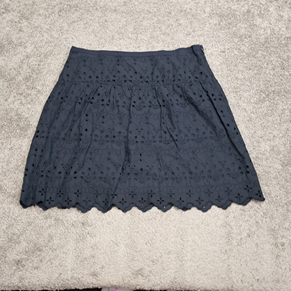 Ann Taylor LOFT Navy Blue Eyelet Embroidered Scalloped Mini Skirt Size 8